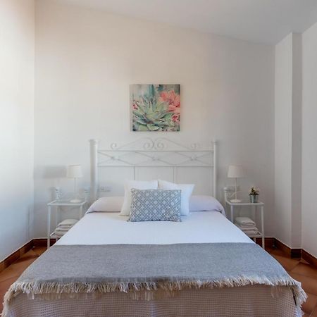 La Rejaquera Villa Villanueva del Rio y Minas Bagian luar foto