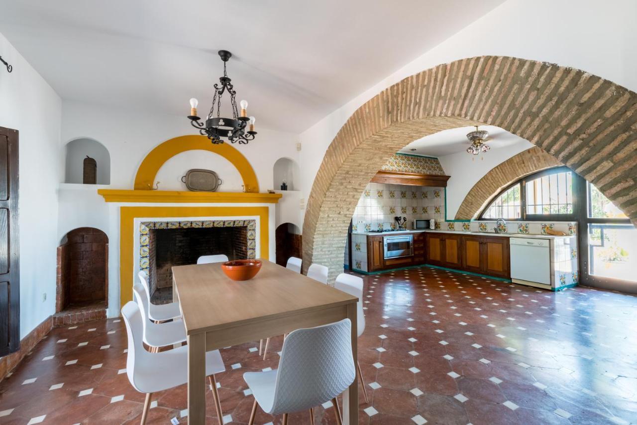 La Rejaquera Villa Villanueva del Rio y Minas Bagian luar foto