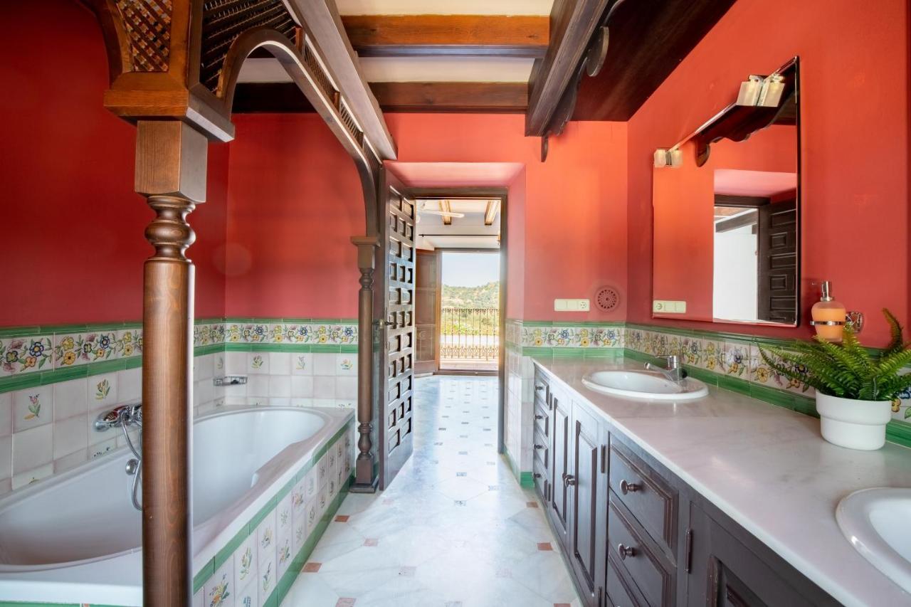 La Rejaquera Villa Villanueva del Rio y Minas Bagian luar foto