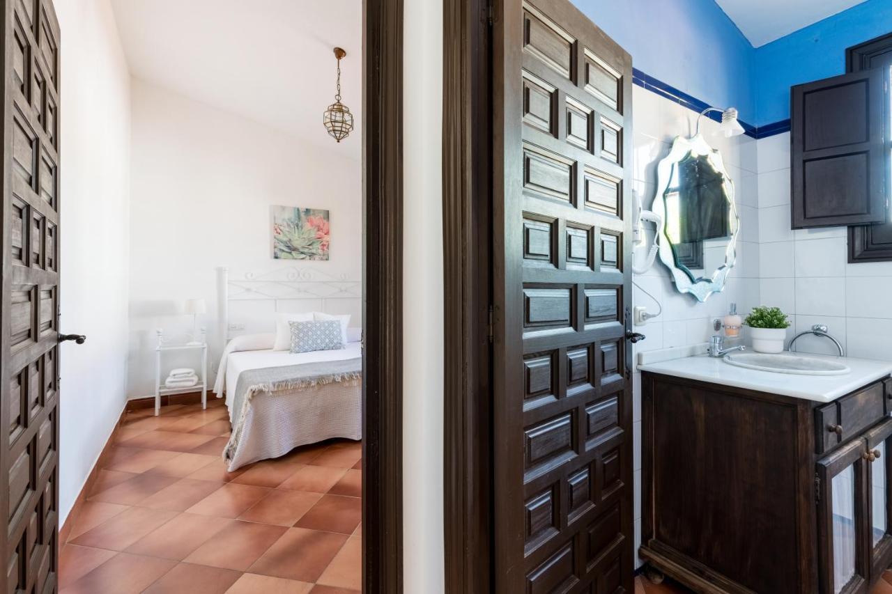 La Rejaquera Villa Villanueva del Rio y Minas Bagian luar foto